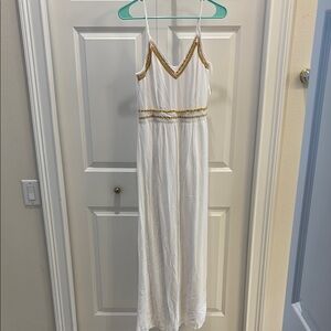 (5/$30 deal)
White boho Maxi Dress with Gold thread Accents